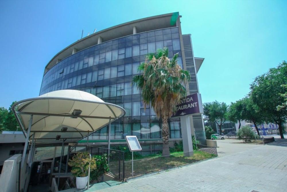 Eurohotel Barcelona Granvia Fira L'Hospitalet de Llobregat Bagian luar foto