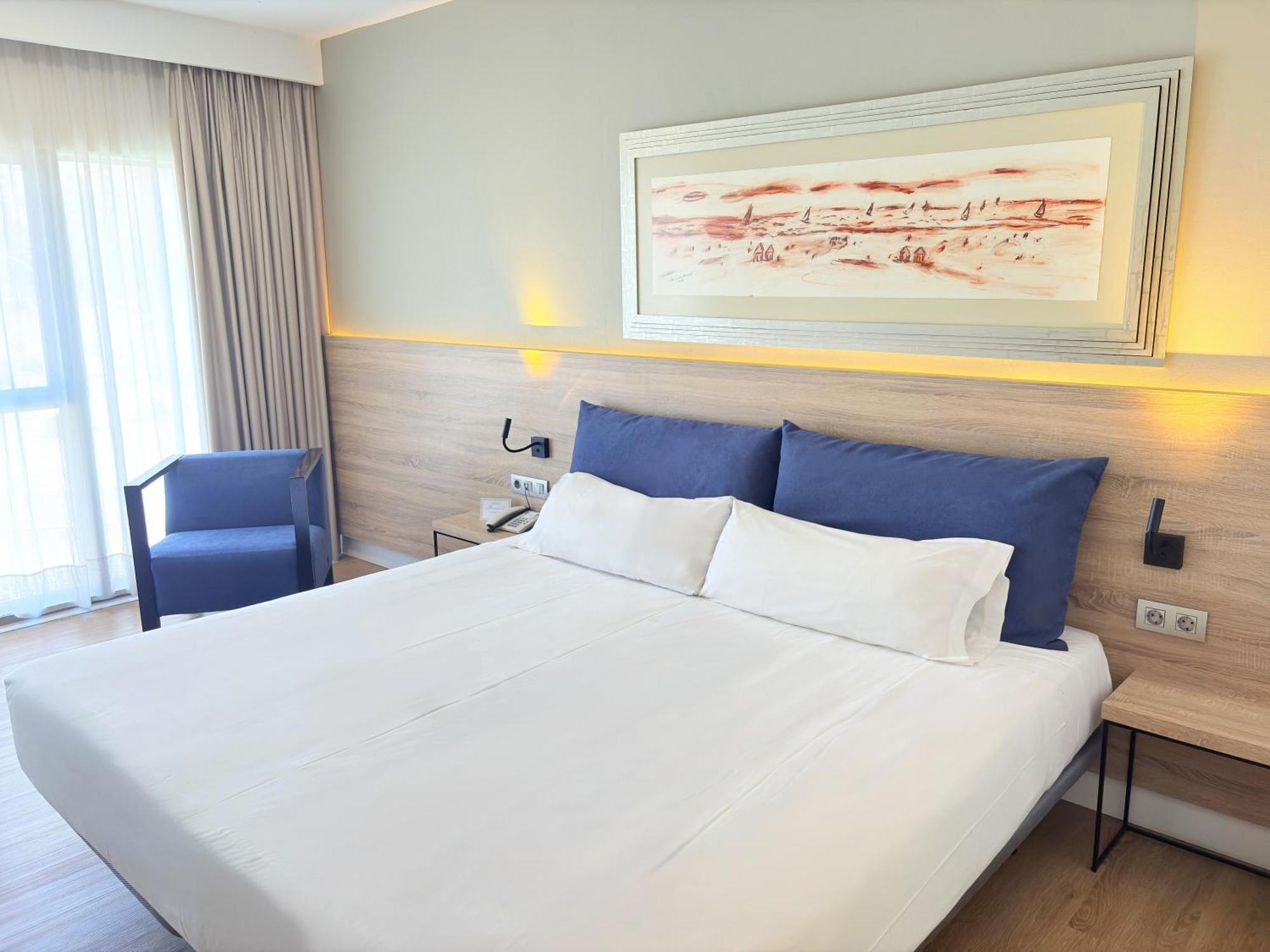Eurohotel Barcelona Granvia Fira L'Hospitalet de Llobregat Ruang foto
