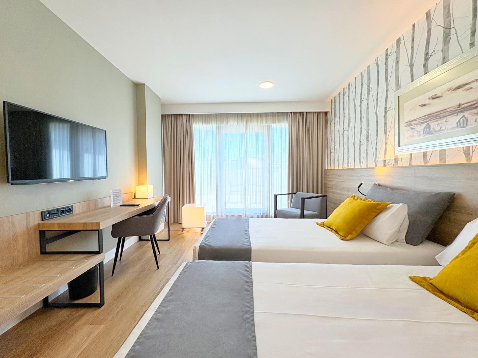 Eurohotel Barcelona Granvia Fira L'Hospitalet de Llobregat Bagian luar foto